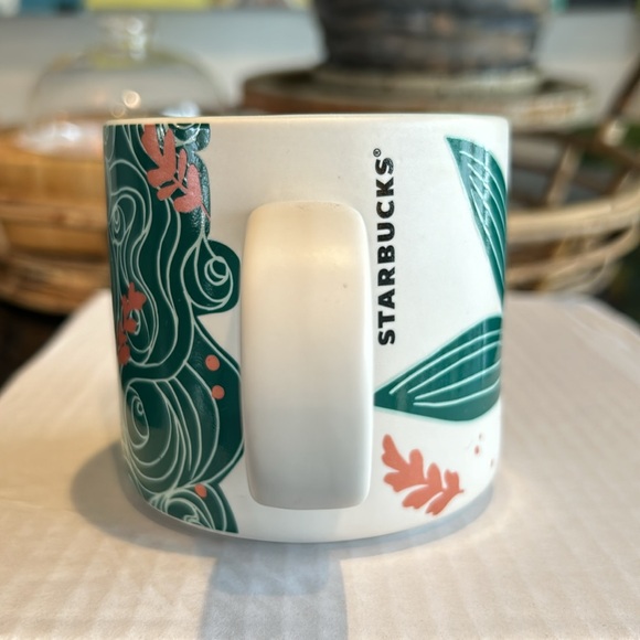 Starbucks Holiday Siren Mug Excellent condition! - Picture 3 of 6